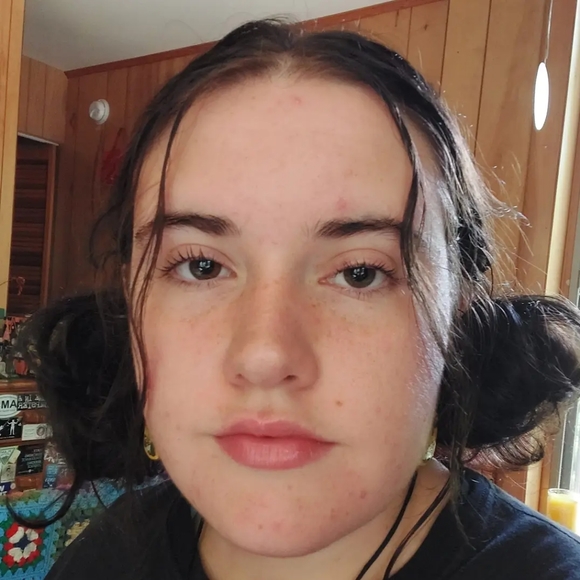 Meet your Posher, Rey - Picture 3 of 4